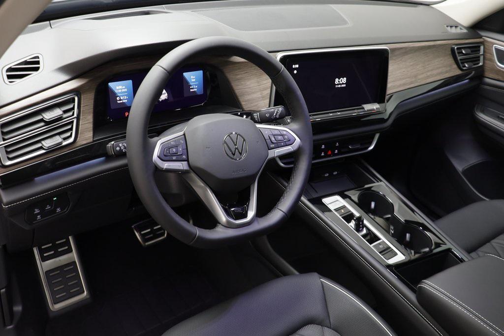 new 2026 Volkswagen Atlas car, priced at $53,205