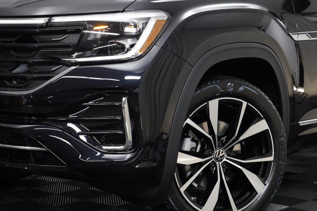 new 2026 Volkswagen Atlas car, priced at $53,205