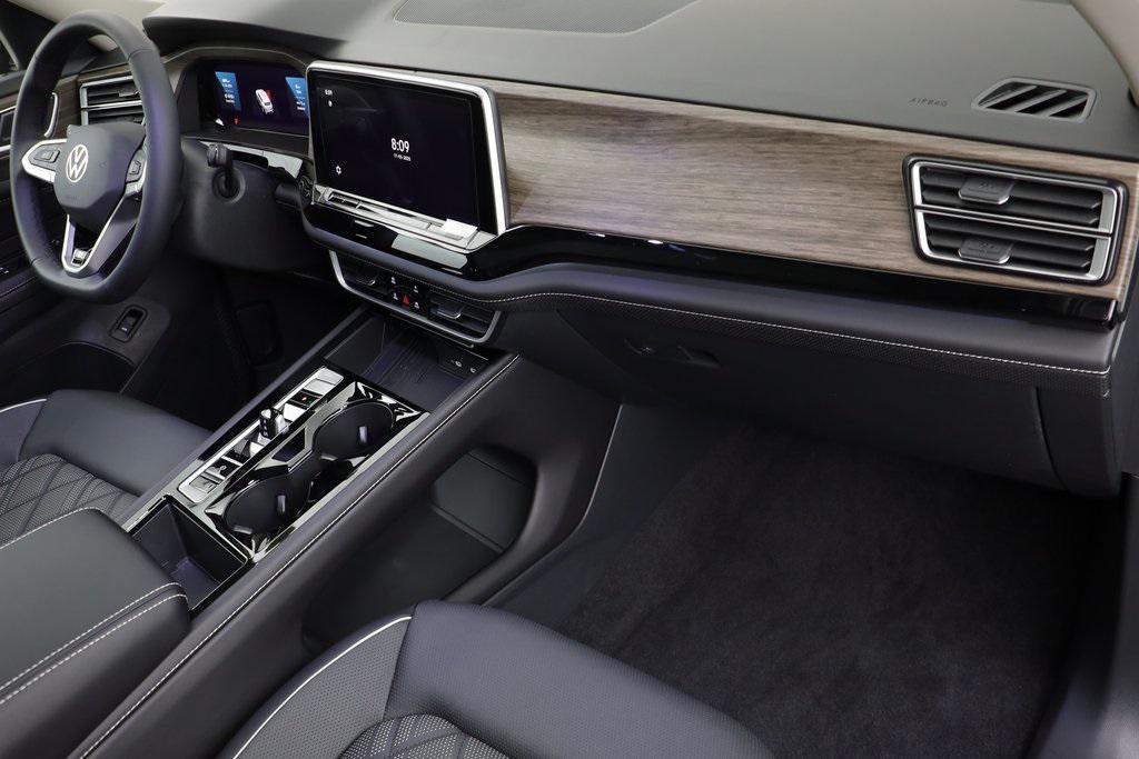 new 2026 Volkswagen Atlas car, priced at $53,205