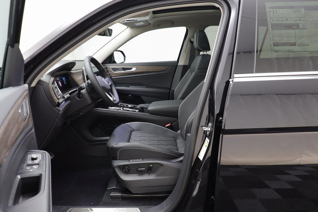 new 2026 Volkswagen Atlas car, priced at $53,205