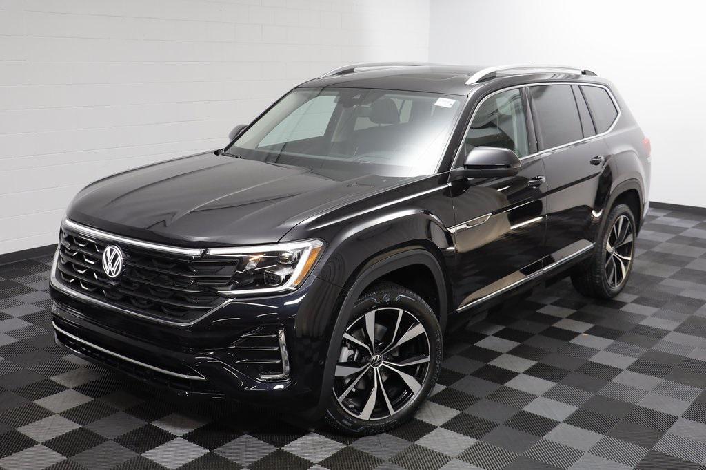 new 2026 Volkswagen Atlas car, priced at $53,205