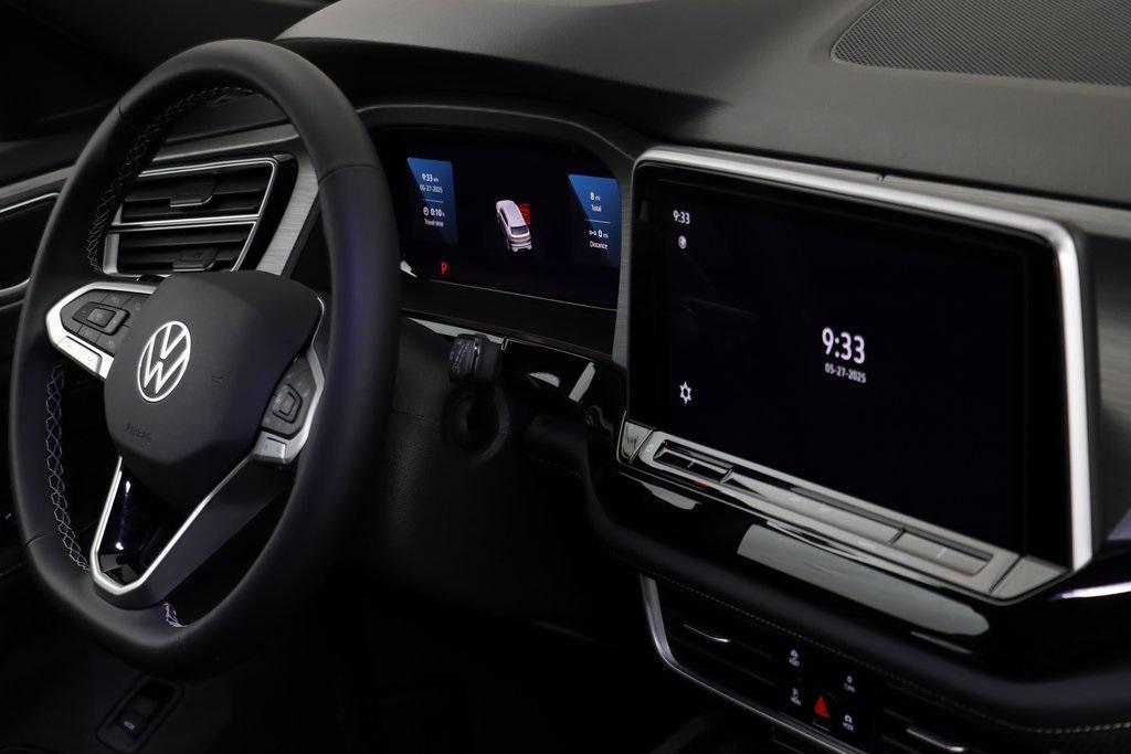 new 2025 Volkswagen Atlas Cross Sport car, priced at $41,732