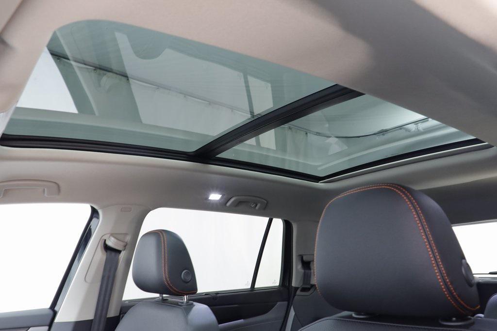 new 2026 Volkswagen Atlas car, priced at $47,925