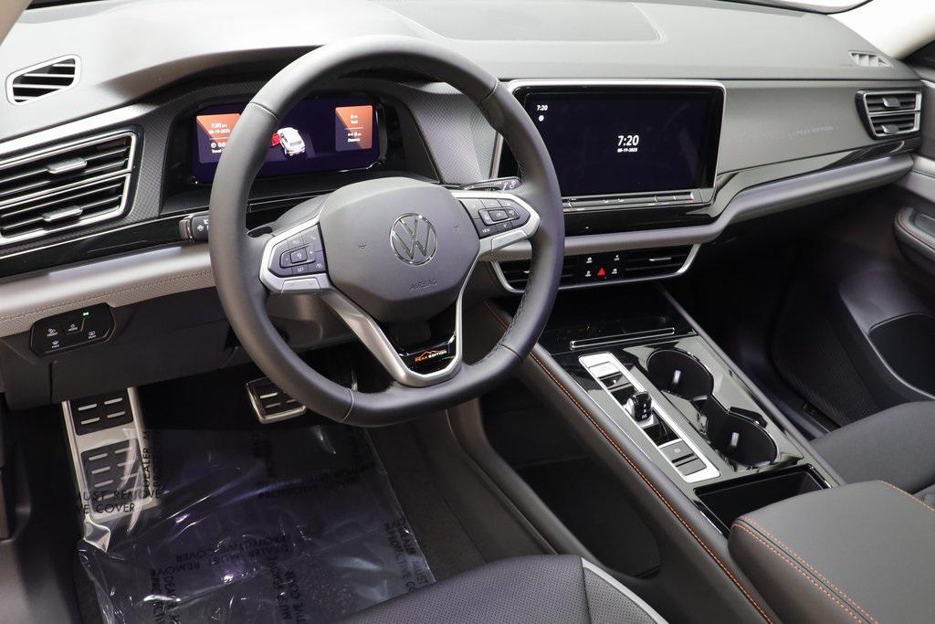 new 2026 Volkswagen Atlas car, priced at $47,925