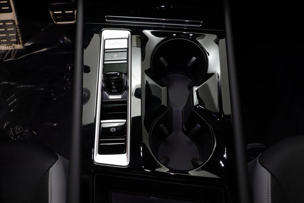 new 2026 Volkswagen Atlas car, priced at $47,925