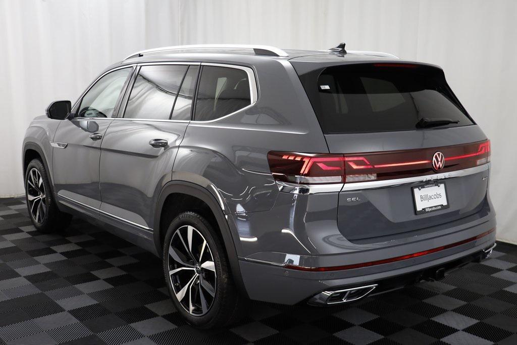 new 2025 Volkswagen Atlas car, priced at $52,811