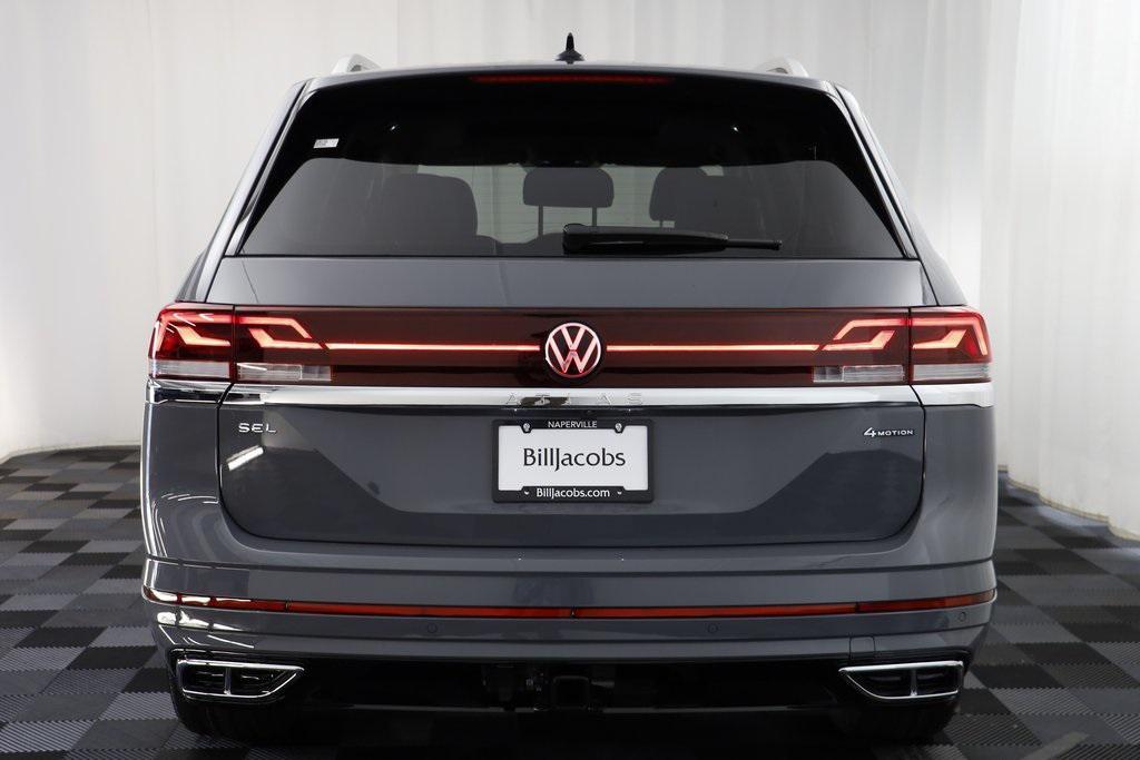 new 2025 Volkswagen Atlas car, priced at $52,811