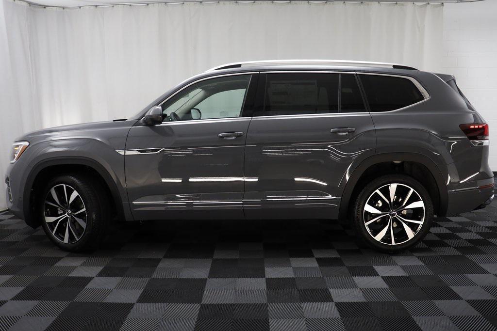 new 2025 Volkswagen Atlas car, priced at $52,811