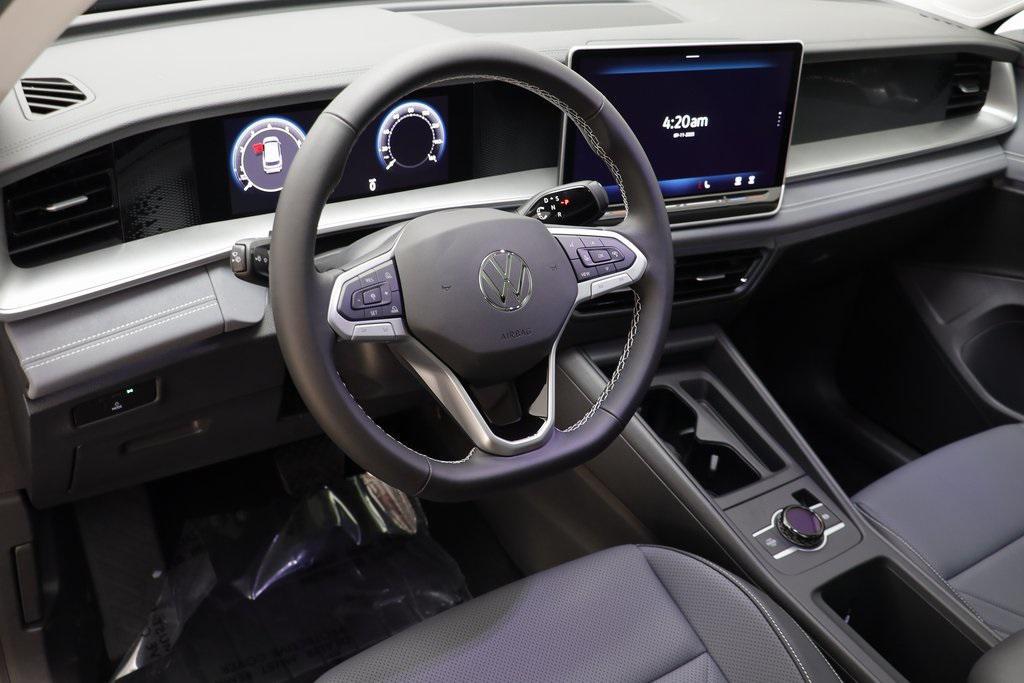 new 2025 Volkswagen Tiguan car, priced at $33,770
