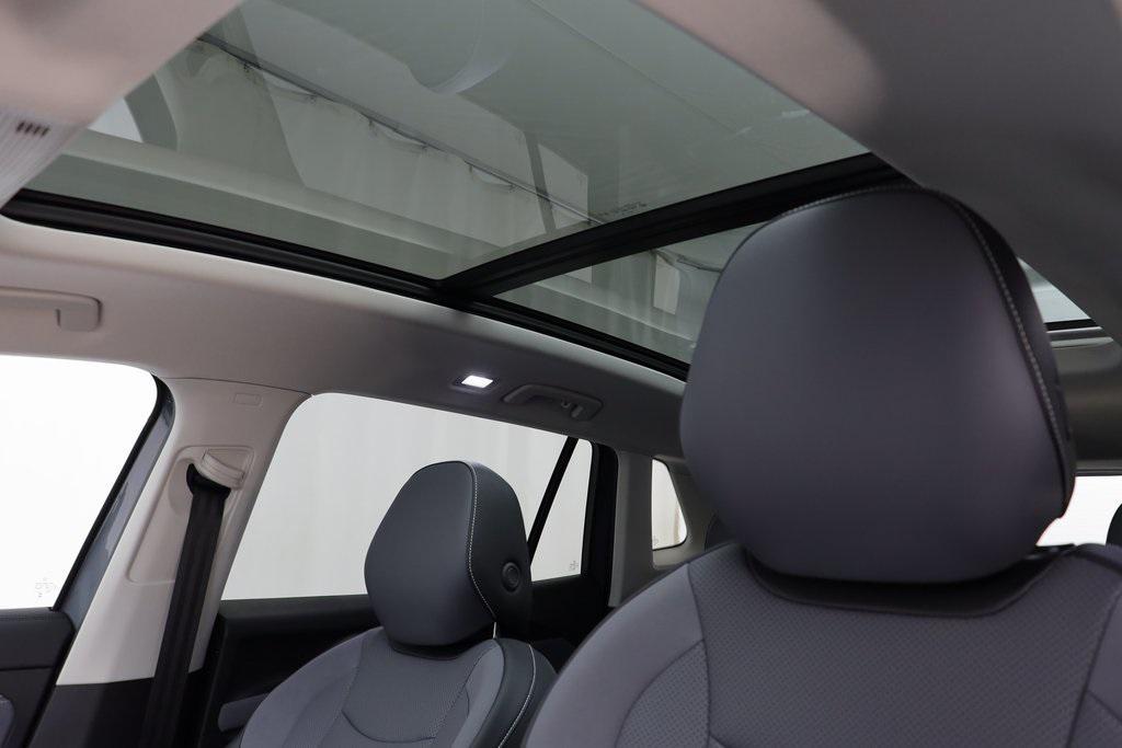 new 2025 Volkswagen Tiguan car, priced at $33,770