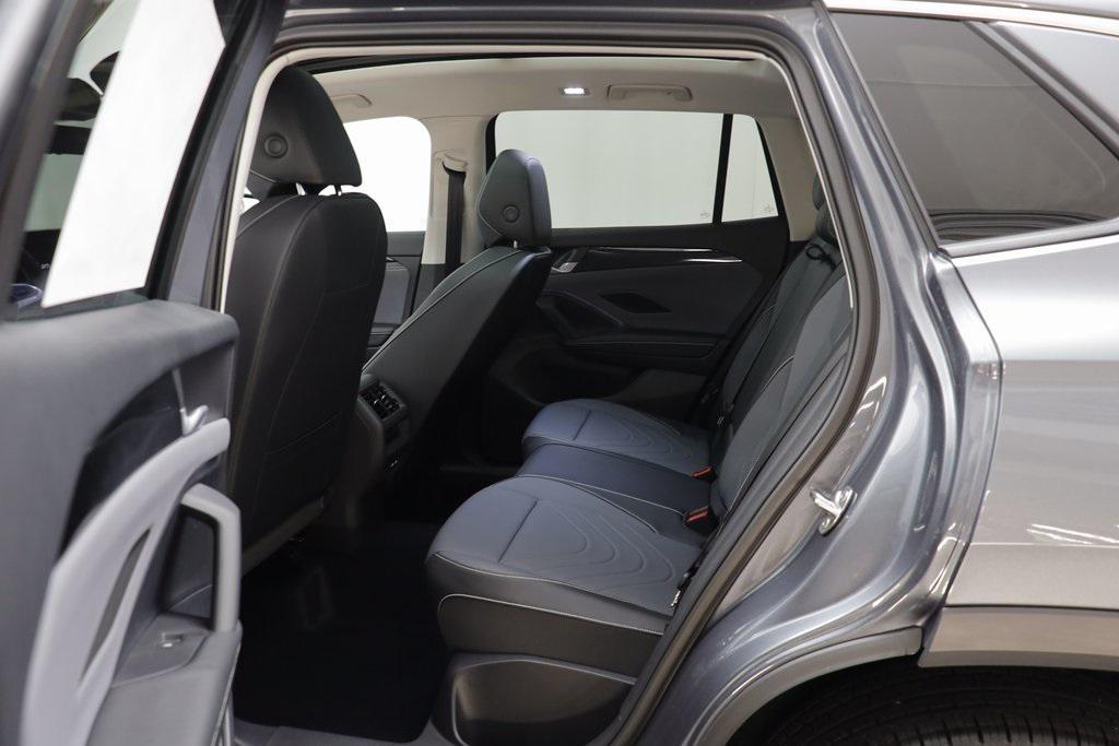 new 2025 Volkswagen Tiguan car, priced at $33,770