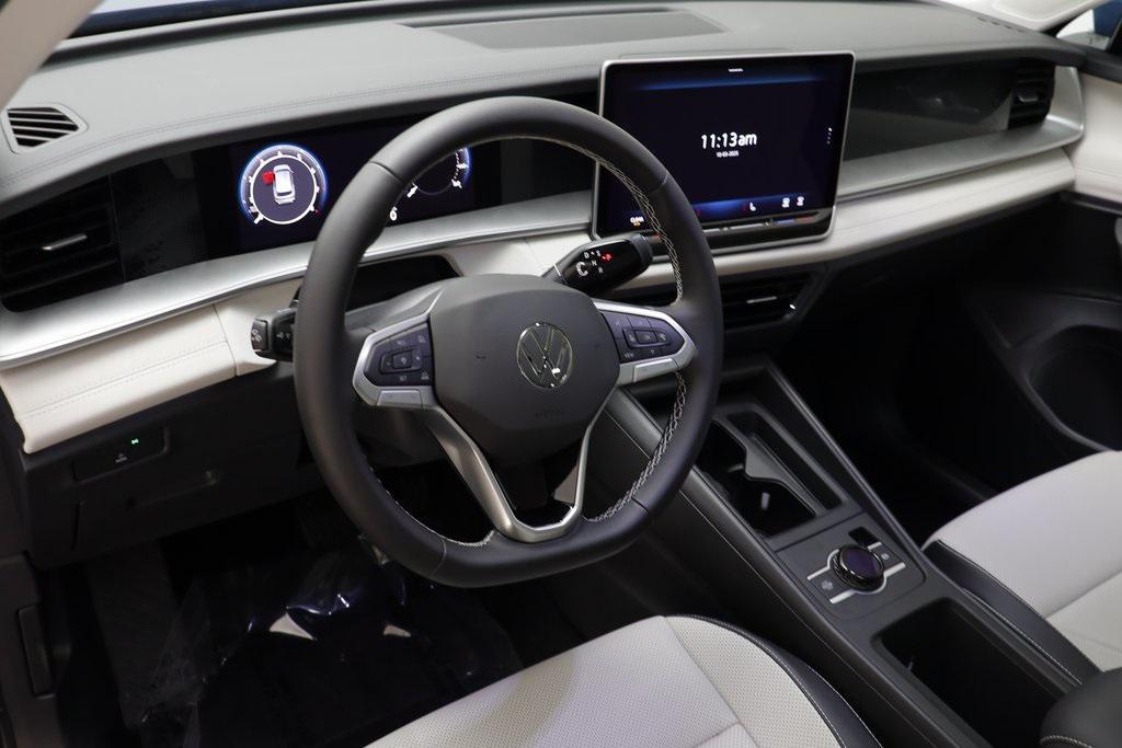 new 2025 Volkswagen Tiguan car, priced at $34,207