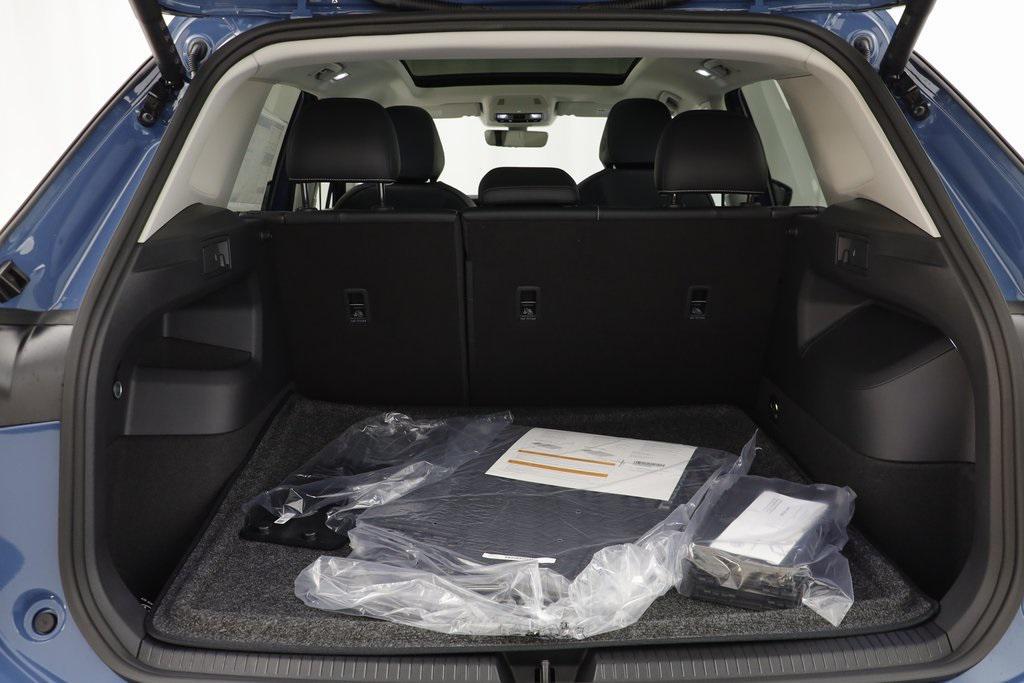 new 2025 Volkswagen Tiguan car, priced at $34,207