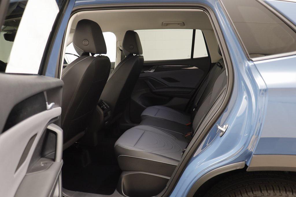 new 2025 Volkswagen Tiguan car, priced at $34,675