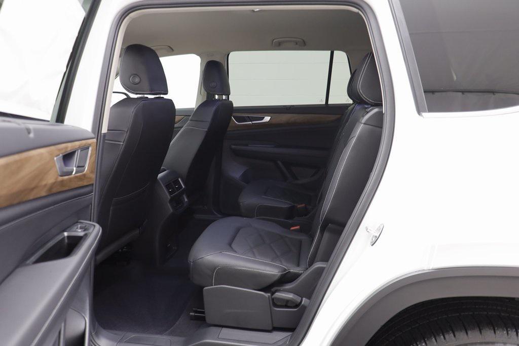 new 2026 Volkswagen Atlas car, priced at $45,891