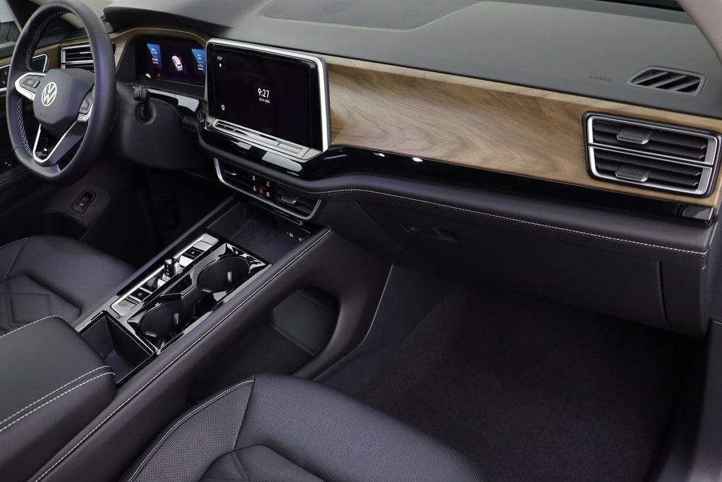 new 2026 Volkswagen Atlas car, priced at $45,891