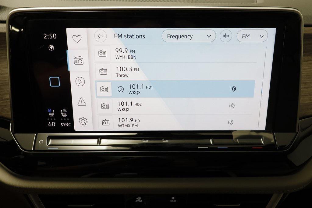 new 2026 Volkswagen Atlas car, priced at $54,118