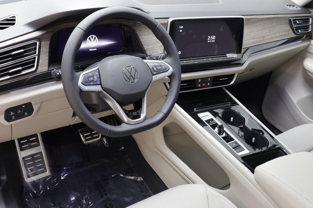 new 2026 Volkswagen Atlas car, priced at $54,118