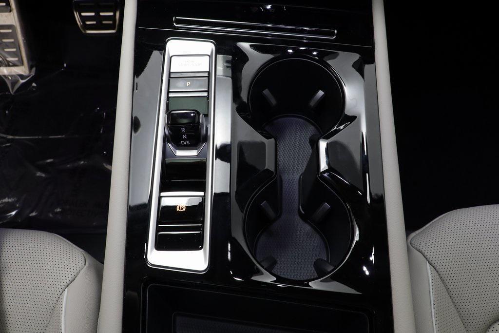 new 2026 Volkswagen Atlas car, priced at $54,118