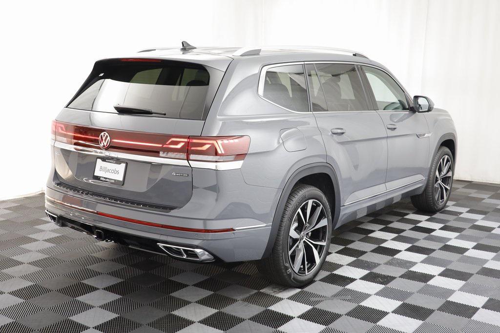 new 2026 Volkswagen Atlas car, priced at $54,118