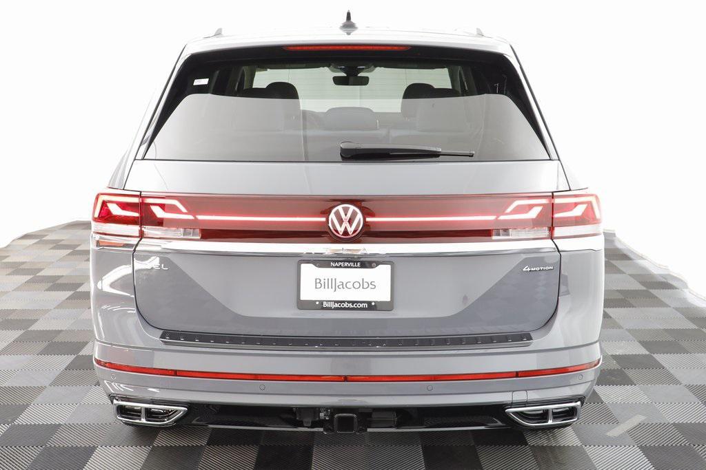new 2026 Volkswagen Atlas car, priced at $54,118