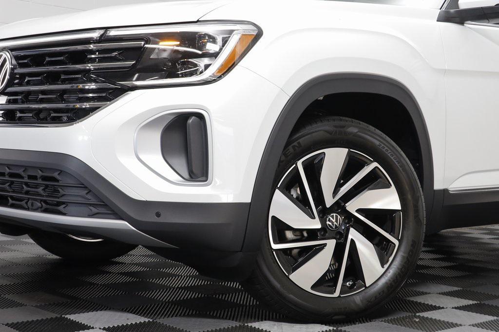new 2026 Volkswagen Atlas car, priced at $49,871