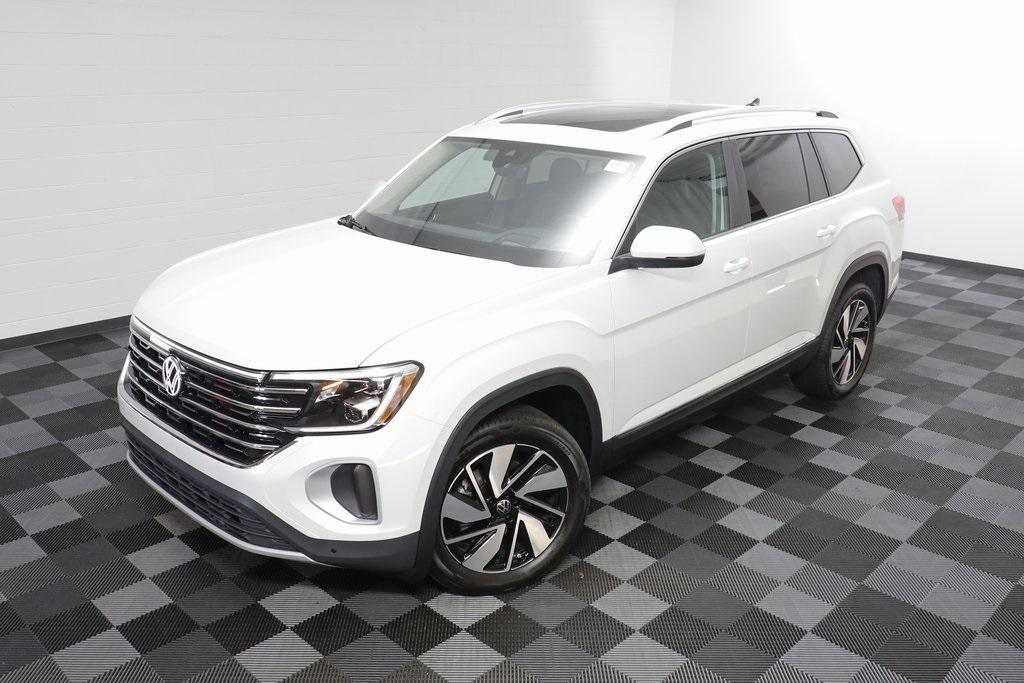 new 2026 Volkswagen Atlas car, priced at $49,871