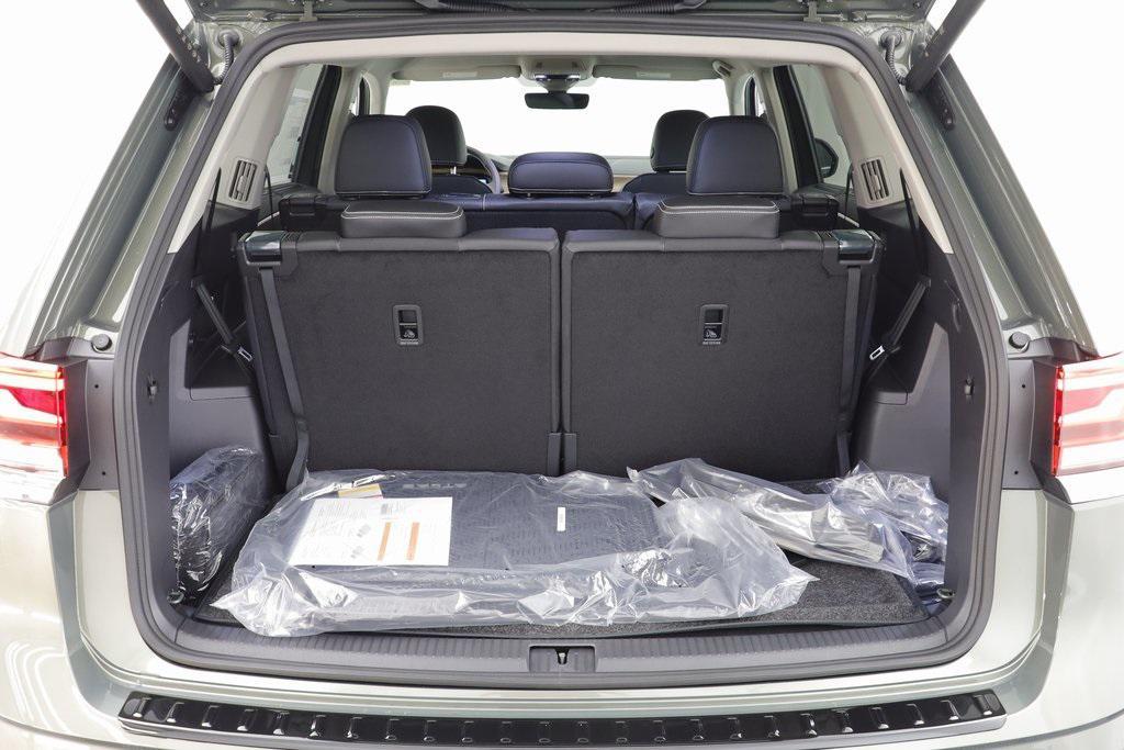 new 2026 Volkswagen Atlas car, priced at $45,490