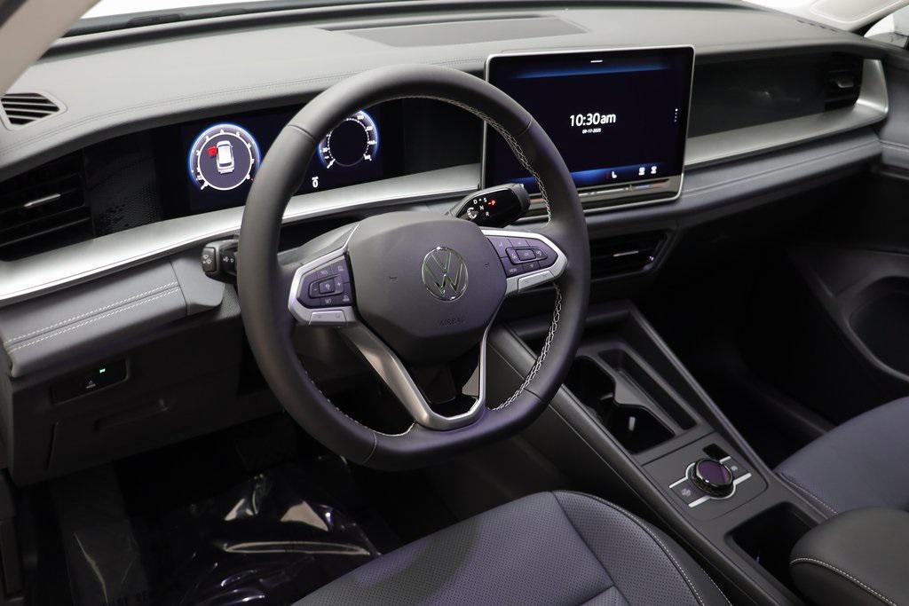 new 2025 Volkswagen Tiguan car, priced at $33,770