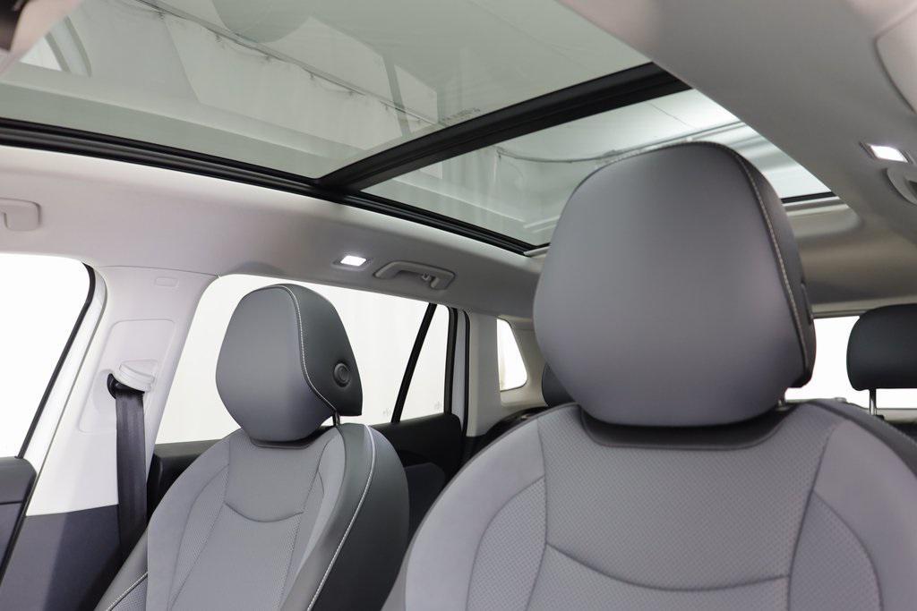 new 2025 Volkswagen Tiguan car, priced at $33,770