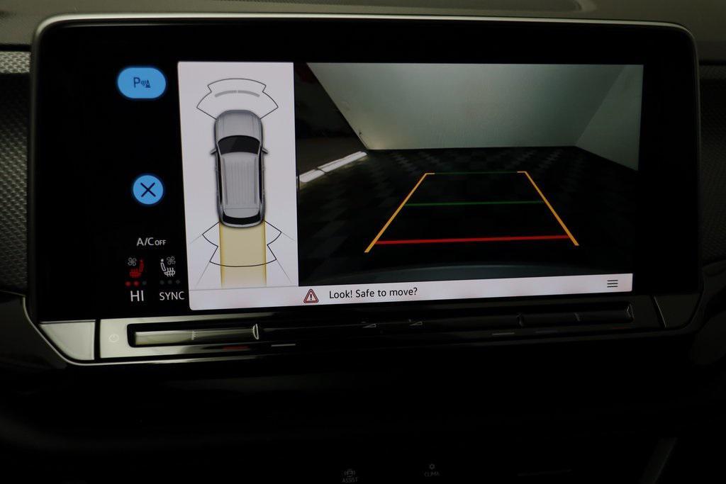 new 2026 Volkswagen Atlas Cross Sport car, priced at $50,288