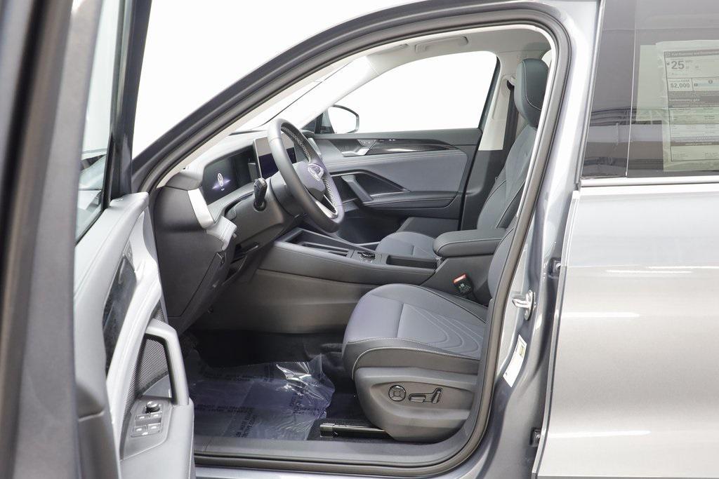 new 2026 Volkswagen Tiguan car, priced at $36,347