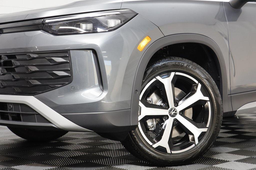 new 2026 Volkswagen Tiguan car, priced at $36,347