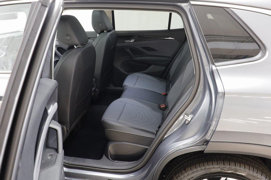 new 2026 Volkswagen Tiguan car, priced at $36,347