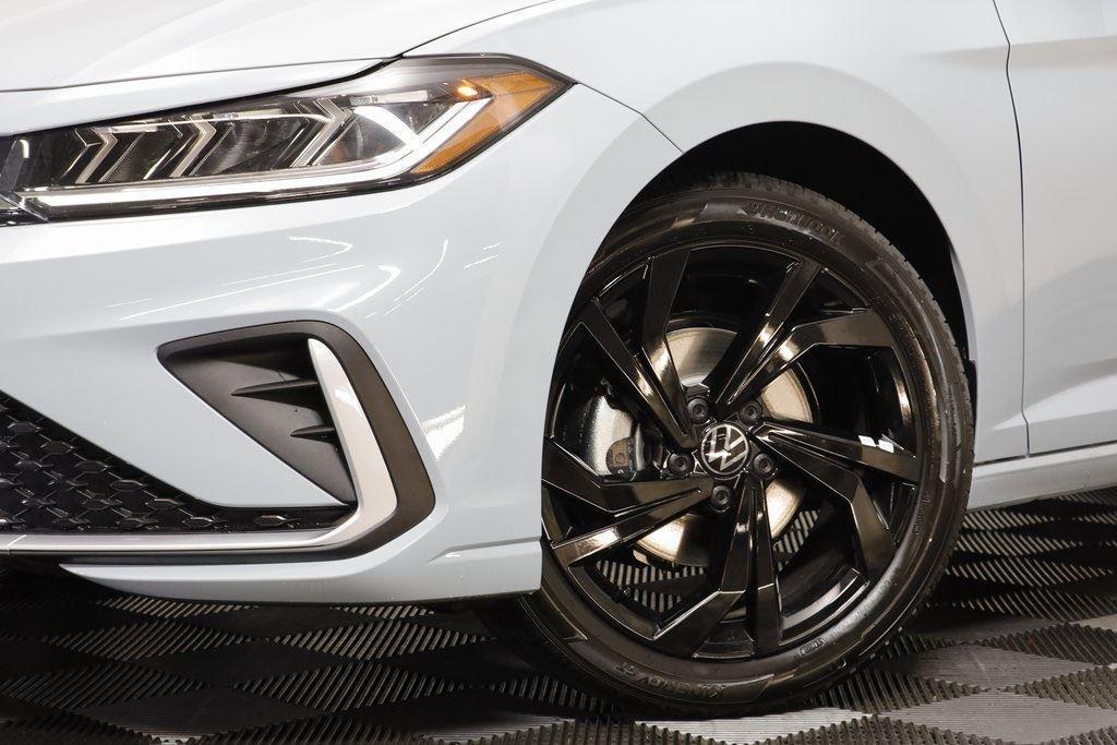 new 2025 Volkswagen Jetta car, priced at $25,977