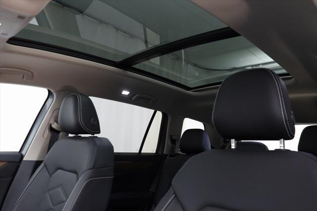 new 2025 Volkswagen Atlas car, priced at $43,463