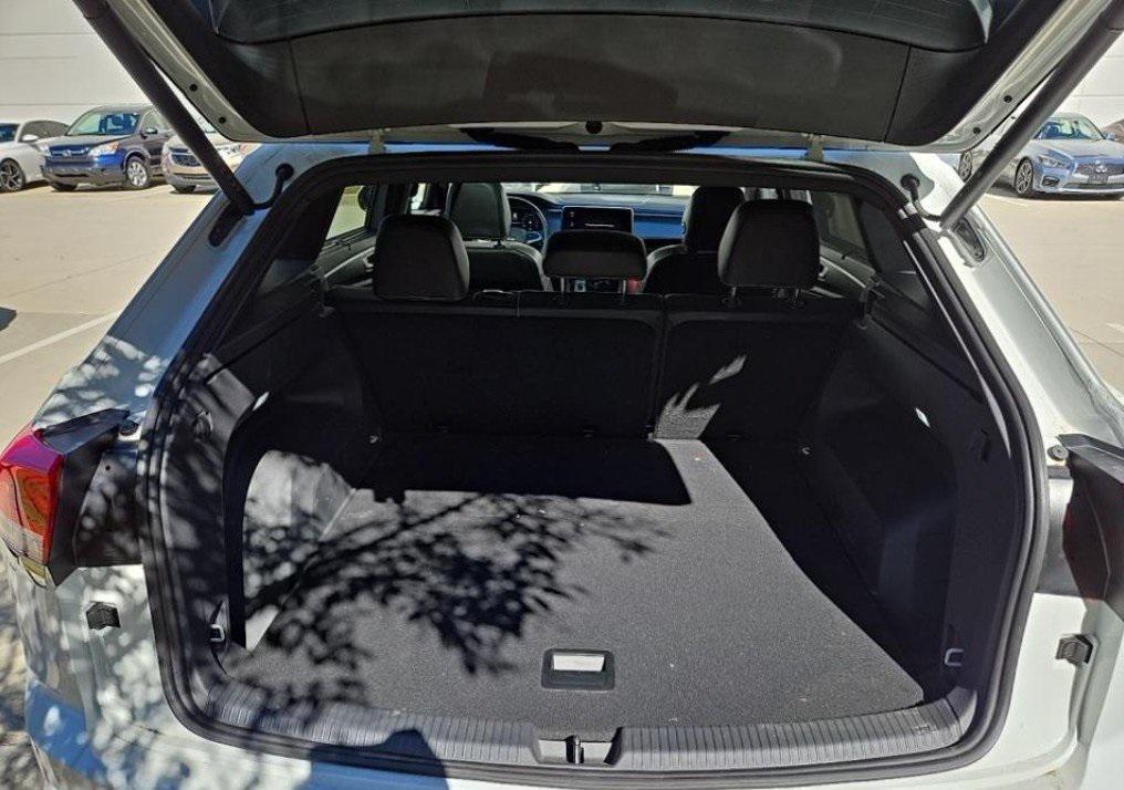 used 2024 Volkswagen Atlas Cross Sport car, priced at $34,271