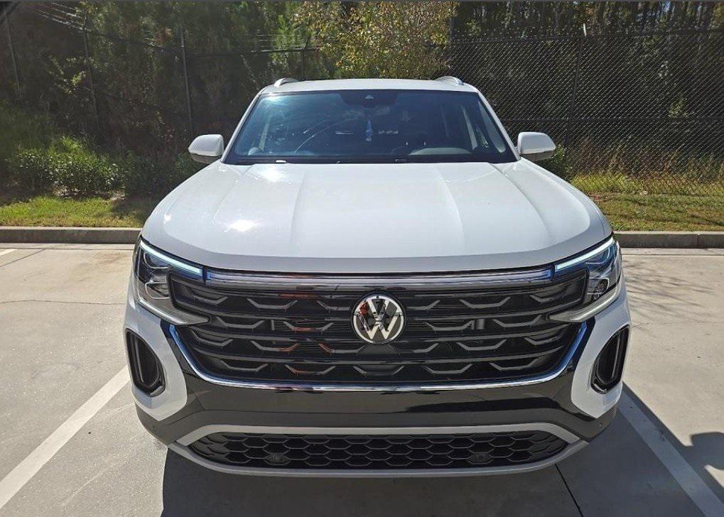 used 2024 Volkswagen Atlas Cross Sport car, priced at $34,271