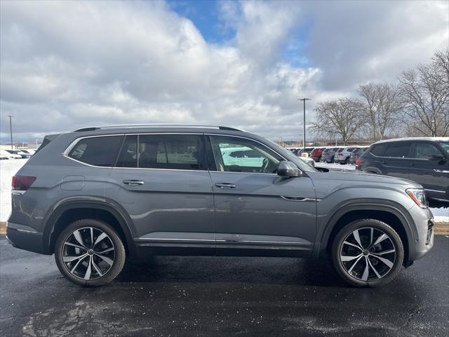 used 2024 Volkswagen Atlas car, priced at $46,387