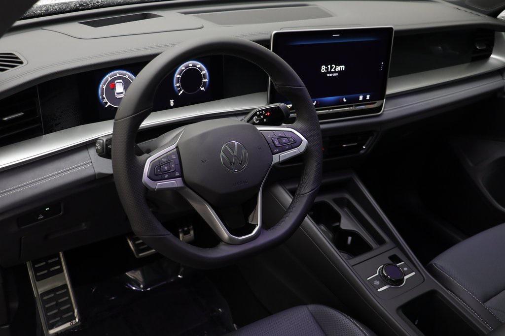 new 2025 Volkswagen Tiguan car, priced at $36,235