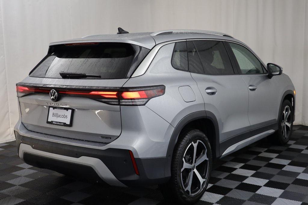 new 2025 Volkswagen Tiguan car, priced at $34,238