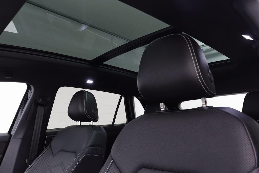 used 2025 Volkswagen Atlas Cross Sport car, priced at $38,548