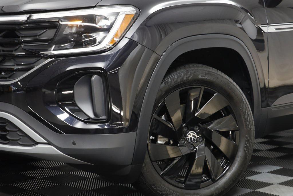 used 2025 Volkswagen Atlas Cross Sport car, priced at $38,548