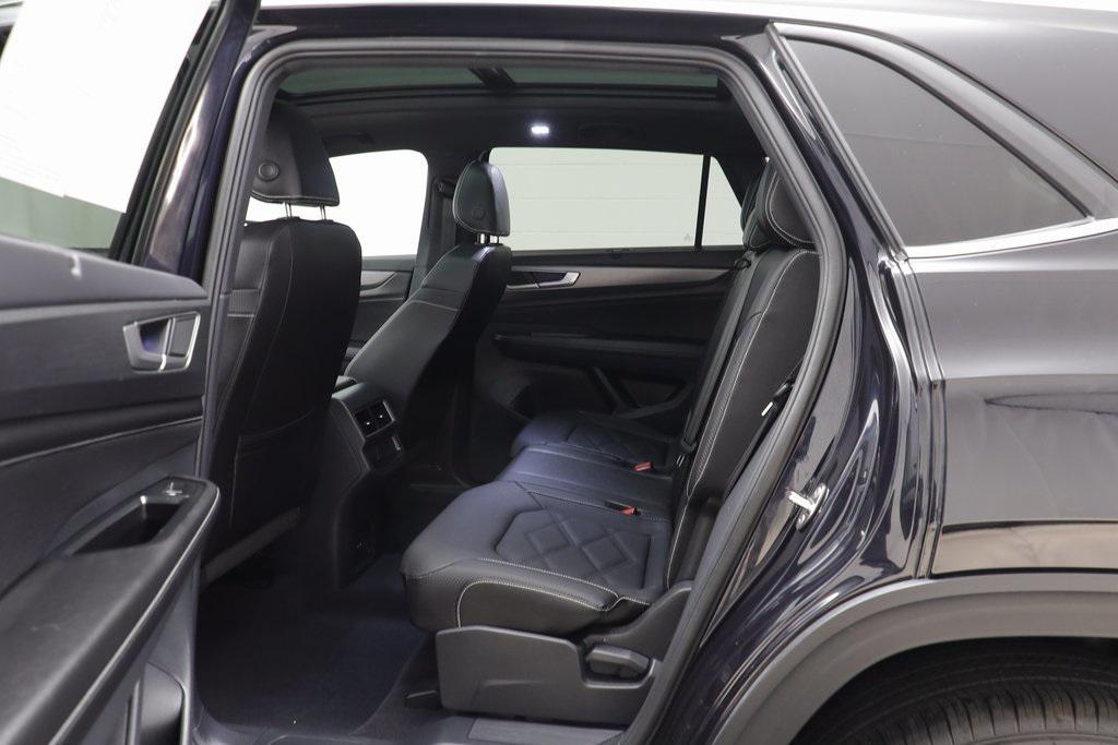 used 2025 Volkswagen Atlas Cross Sport car, priced at $38,548