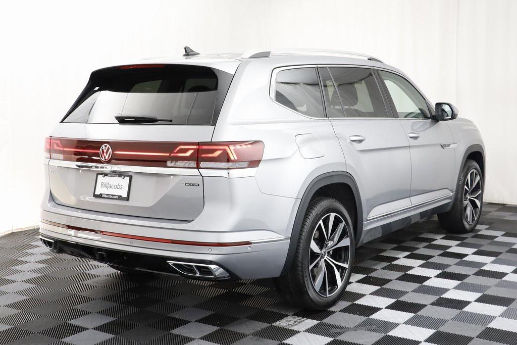 new 2025 Volkswagen Atlas car, priced at $53,051