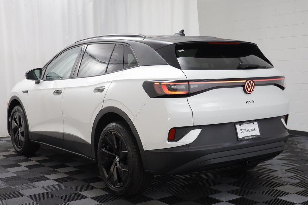 new 2025 Volkswagen ID.4 car, priced at $53,722