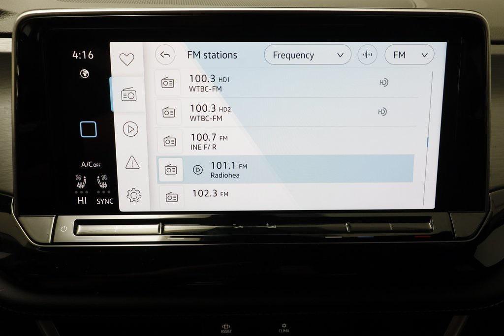 new 2026 Volkswagen Atlas Cross Sport car, priced at $44,874