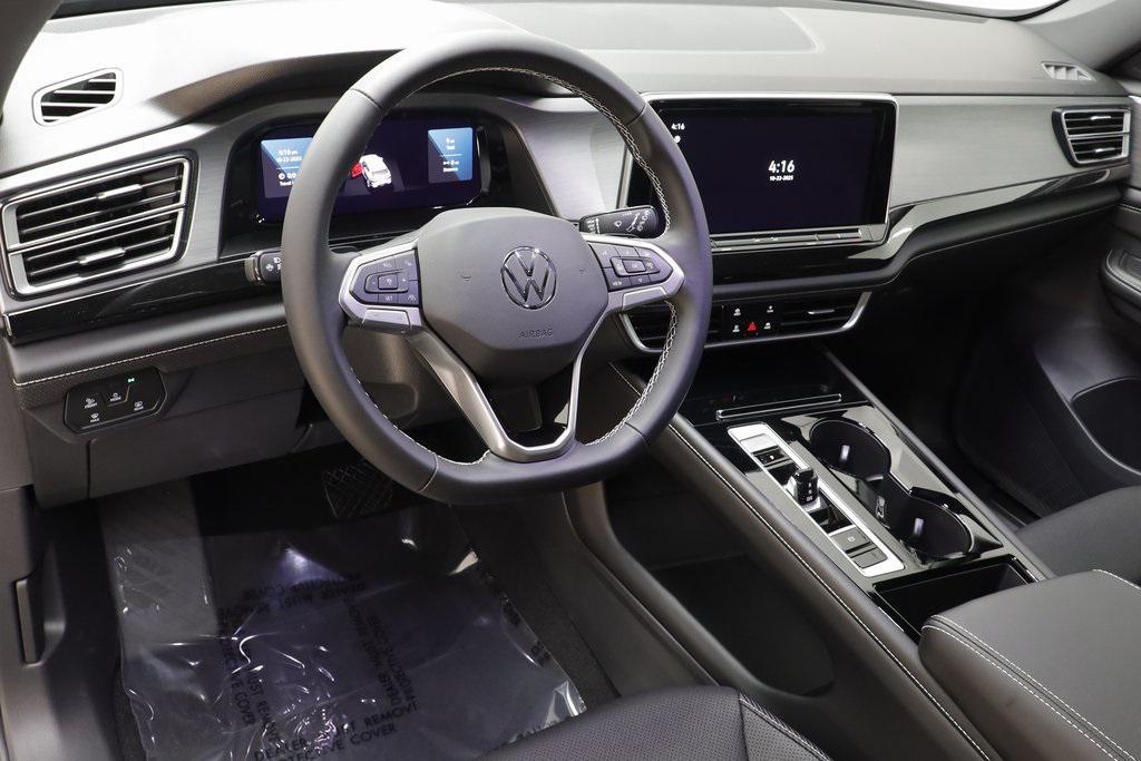 new 2026 Volkswagen Atlas Cross Sport car, priced at $44,874