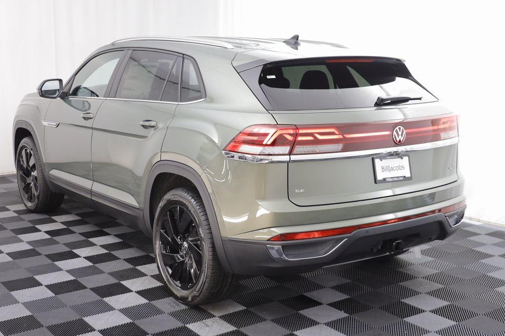 new 2026 Volkswagen Atlas Cross Sport car, priced at $44,874