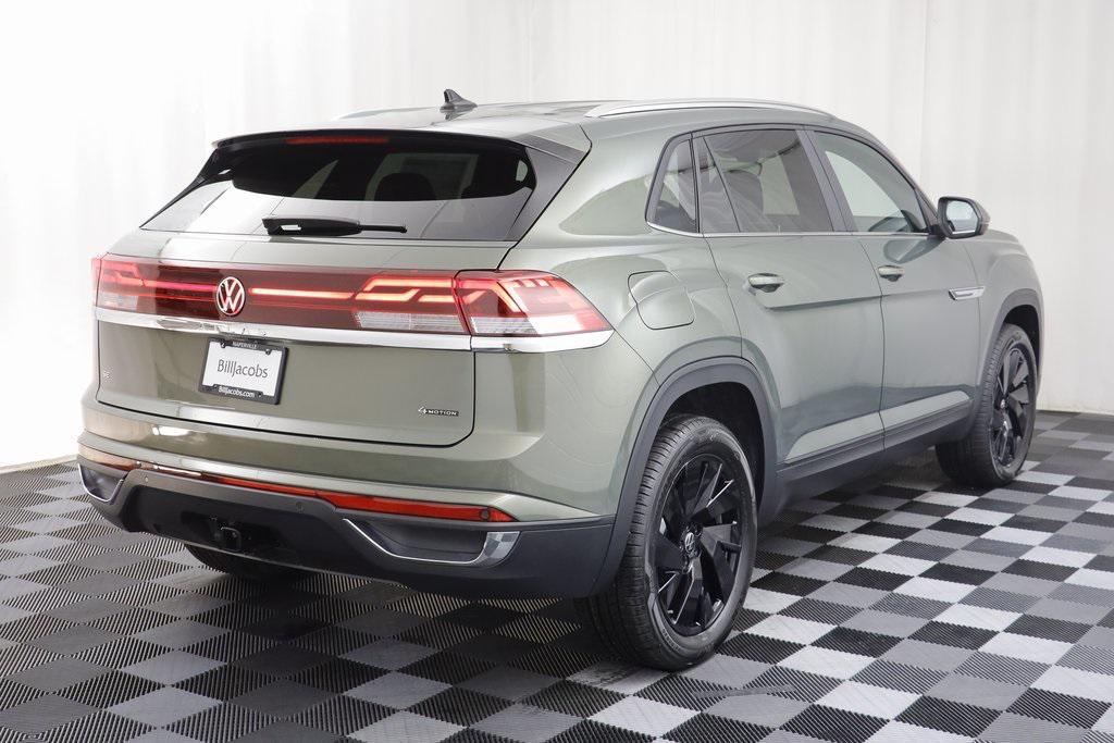 new 2026 Volkswagen Atlas Cross Sport car, priced at $44,874